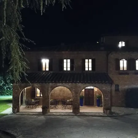 Guest house Domus Poggio Sant'angelo *