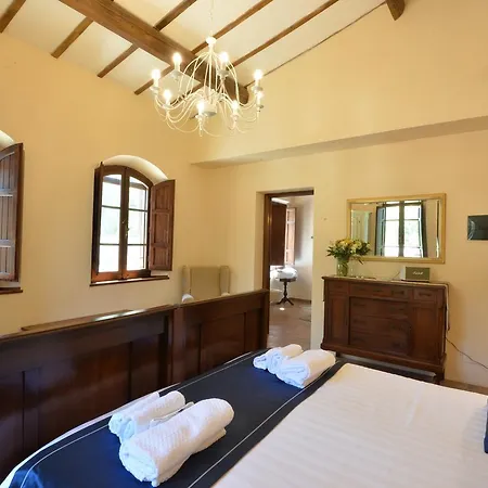 Domus Poggio Sant'angelo Guest house *