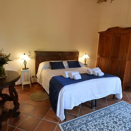 Domus Poggio Sant'angelo Guest house *